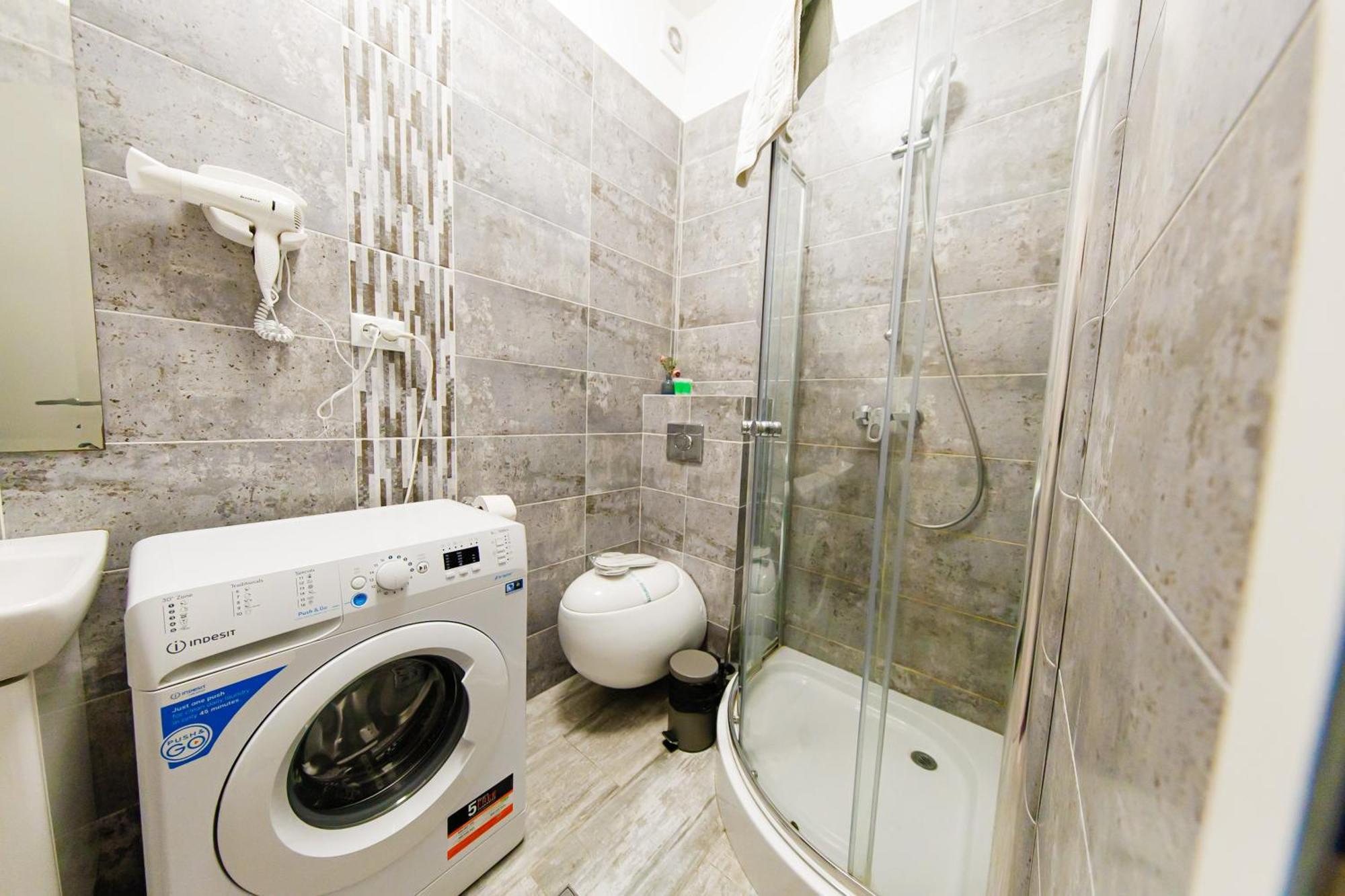 יאשי 17 Zimbrului Residence At Lazar Towers Palas מראה חיצוני תמונה